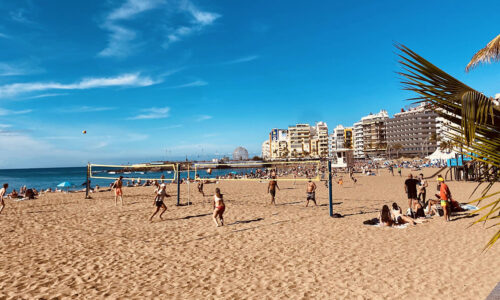 Пляж Лас-Кантерас (Гран-Канария) Playa de Las Canteras